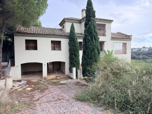 5 Bedrooms Villa in Sotogrande