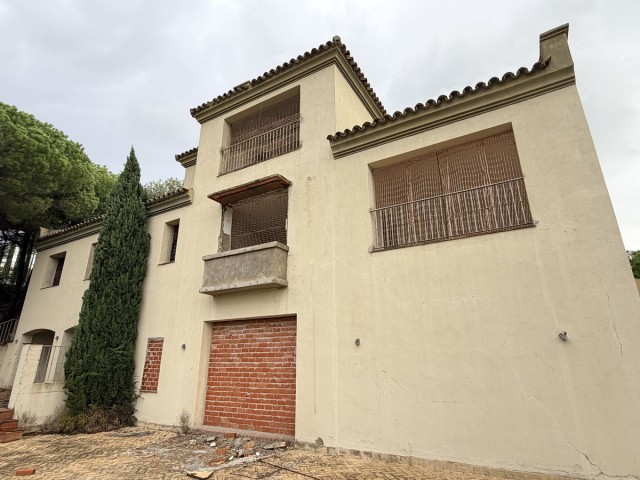 5 Bedrooms Villa in Sotogrande