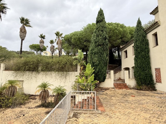 5 Bedrooms Villa in Sotogrande