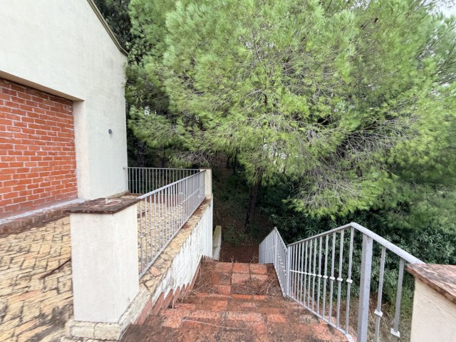 5 Bedrooms Villa in Sotogrande