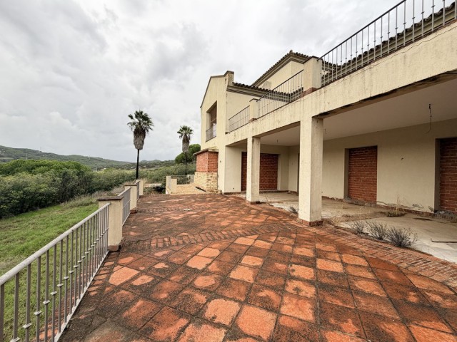 5 Bedrooms Villa in Sotogrande