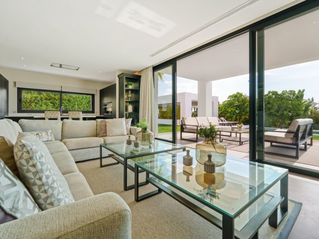 Villa avec 6 Chambres  à Benahavís