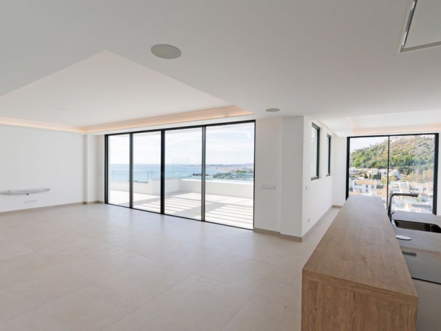 4 Makuuhuoneen Huvila Benalmadena