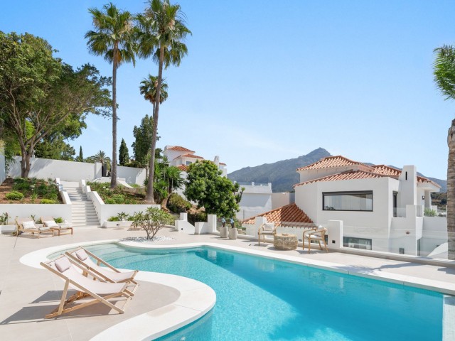 Villa, Nueva Andalucia