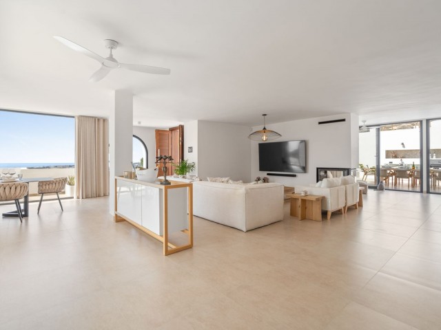 5 Schlafzimmer Villa in Nueva Andalucía