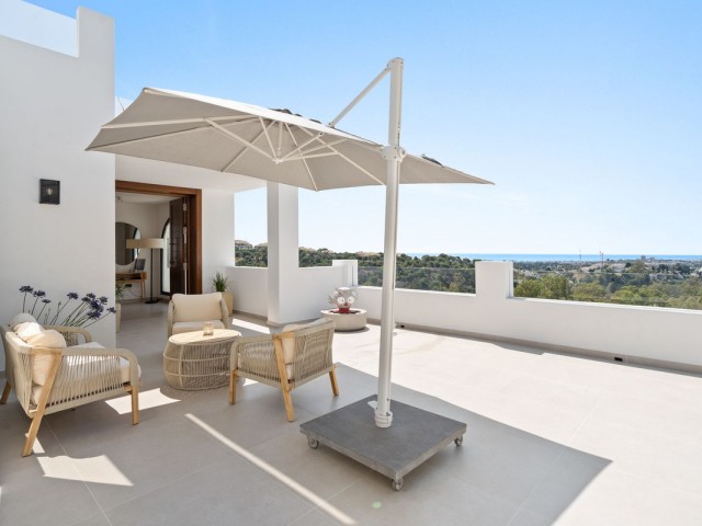 Villa con 5 Dormitorios  en Nueva Andalucía