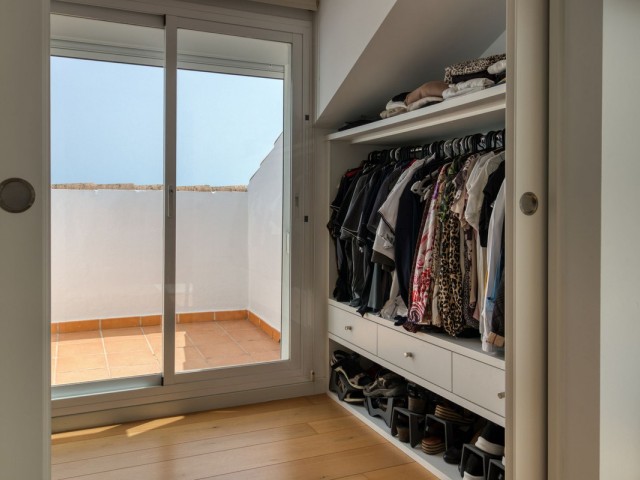 Villa avec 4 Chambres  à Torremuelle