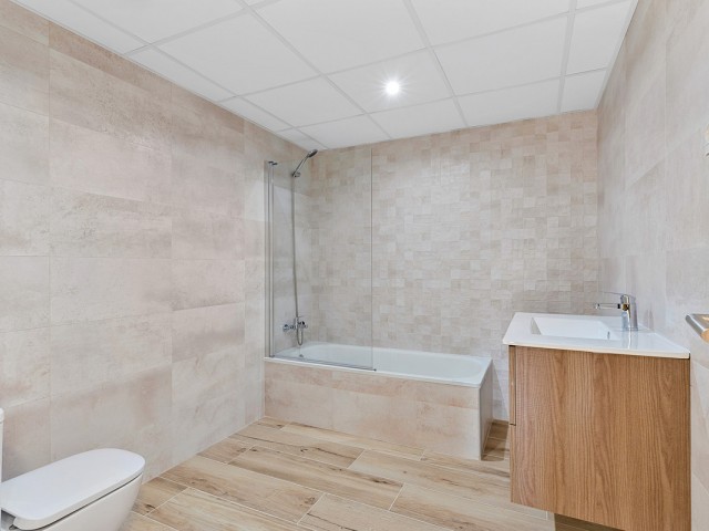 4 Bedrooms Apartment in Nueva Andalucía