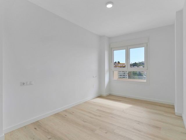 4 Bedrooms Apartment in Nueva Andalucía