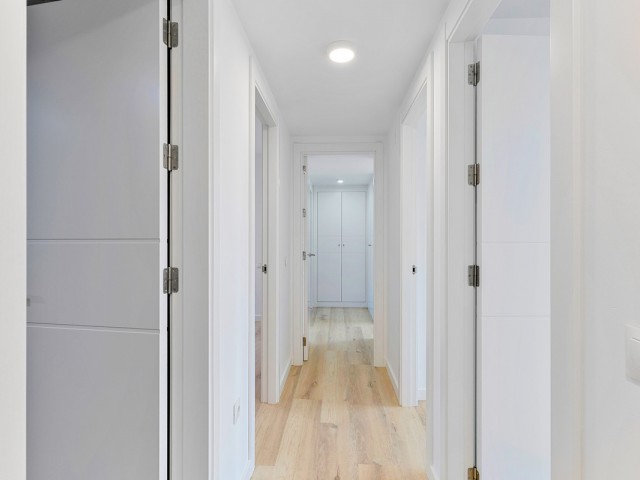 4 Bedrooms Apartment in Nueva Andalucía