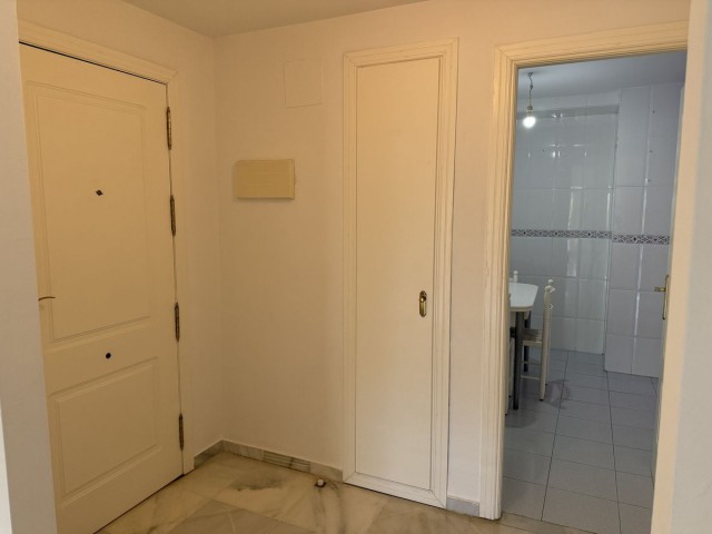Appartement avec 3 Chambres  à Nueva Andalucía