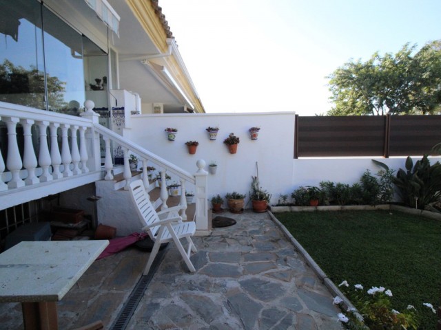 5 Soveroms Rekkehus i Estepona