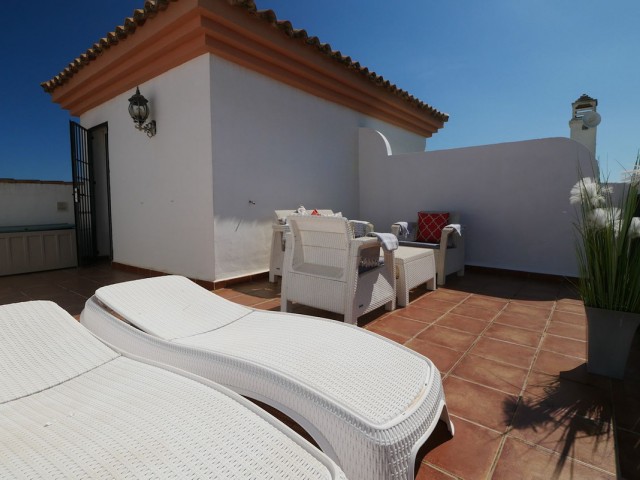 3 Schlafzimmer Villa in Cabopino