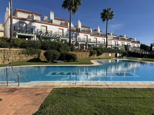 3 Schlafzimmer Villa in Cabopino