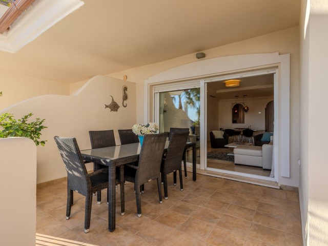 2 Bedrooms Apartment in Nueva Andalucía