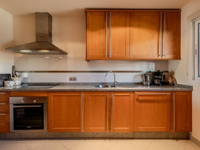 2 Bedrooms Apartment in Nueva Andalucía