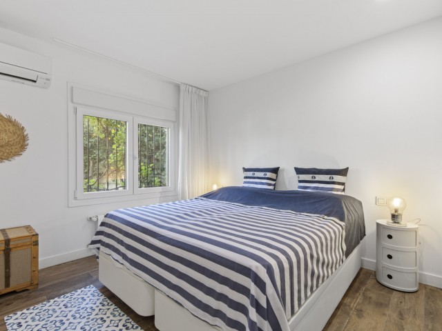 4 Bedrooms Villa in Guadalmina Alta