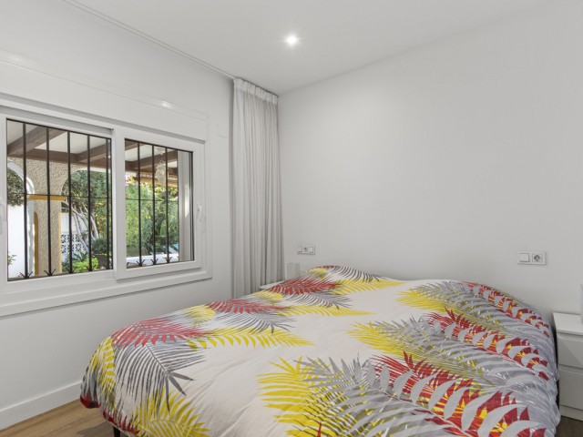 4 Bedrooms Villa in Guadalmina Alta