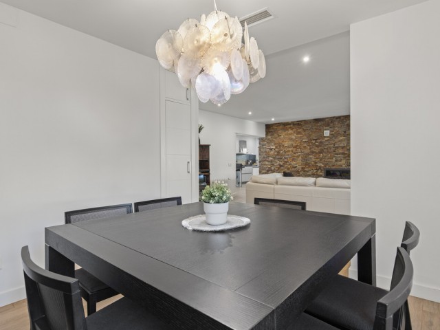 4 Bedrooms Villa in Guadalmina Alta