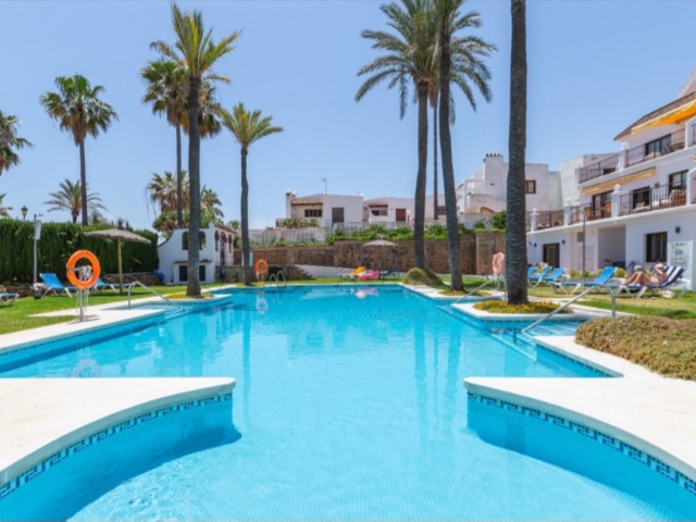 Huoneisto, La Duquesa, R5228584