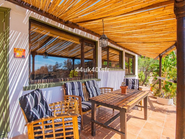 10 Bedrooms Villa in Mijas