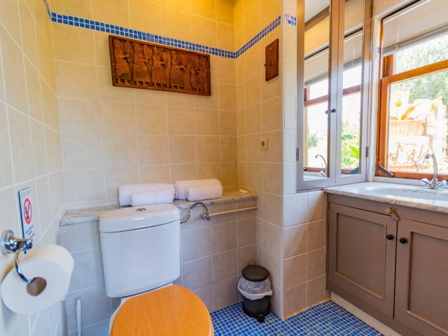 10 Bedrooms Villa in Mijas