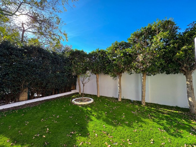 Appartement avec 3 Chambres  à Elviria