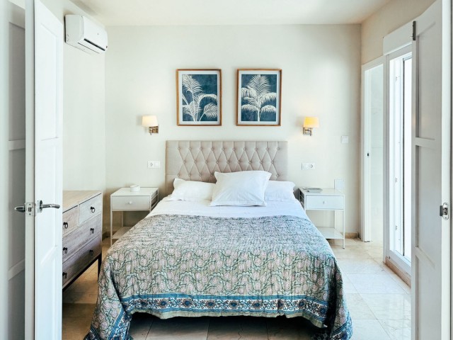 Appartement avec 3 Chambres  à Elviria