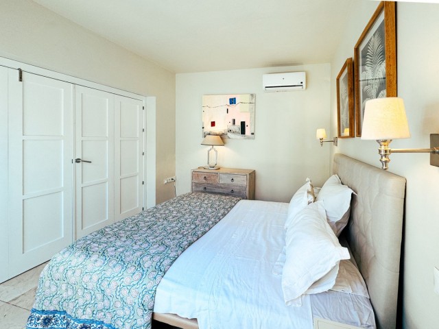 Appartement avec 3 Chambres  à Elviria