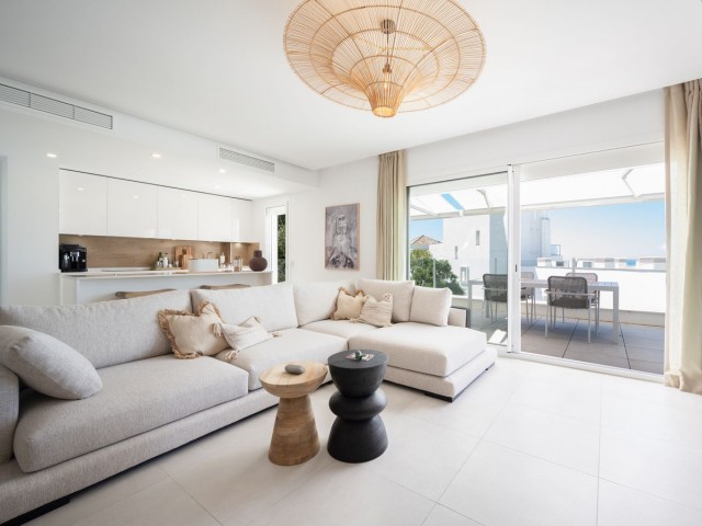 3 Bedrooms Apartment in Altos de los Monteros