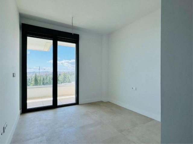 Adosado con 3 Dormitorios  en El Chaparral