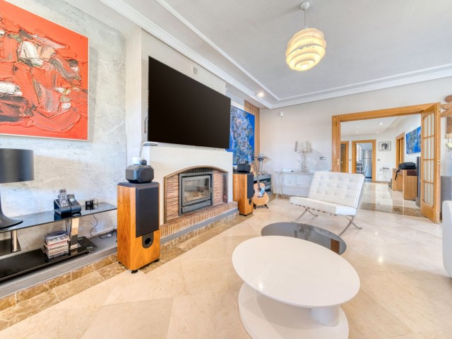 4 Schlafzimmer Villa in El Coto