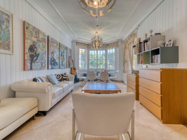 4 Schlafzimmer Villa in El Coto