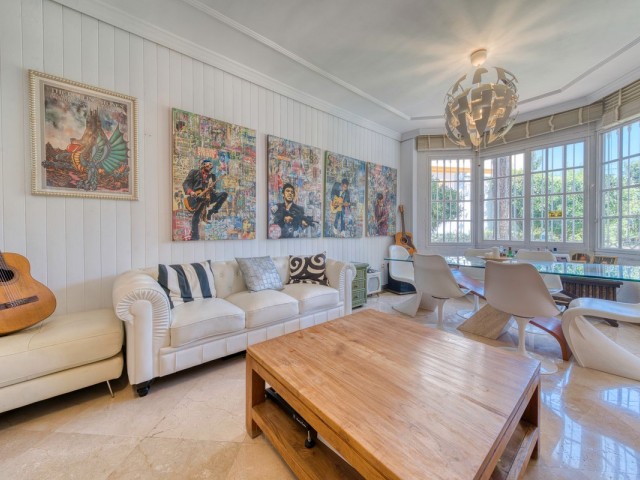 4 Schlafzimmer Villa in El Coto