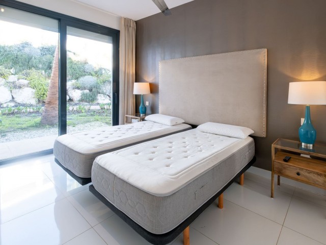 3 Bedrooms Apartment in Benahavís