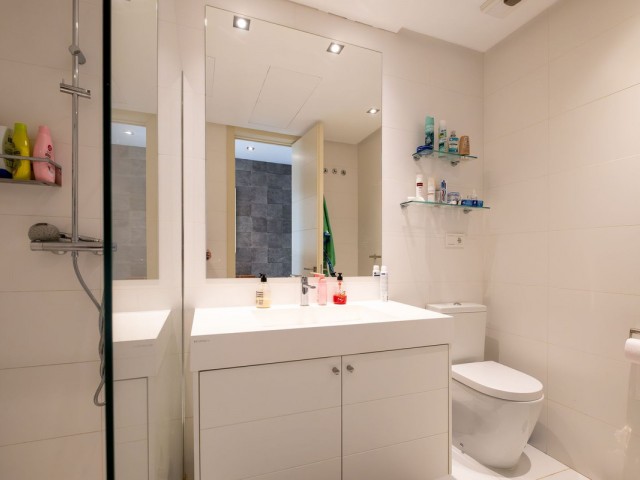 3 Bedrooms Apartment in Benahavís