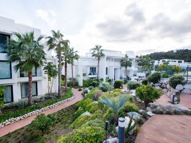 3 Bedrooms Apartment in Benahavís