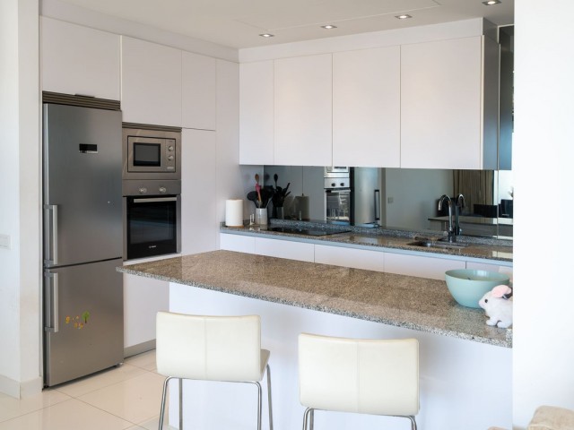 3 Makuuhuoneen Huoneisto Benahavís