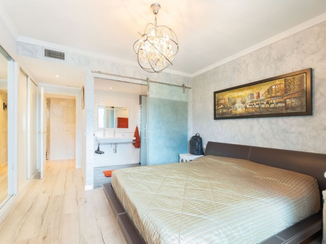 2 Bedrooms Apartment in Puerto Banús