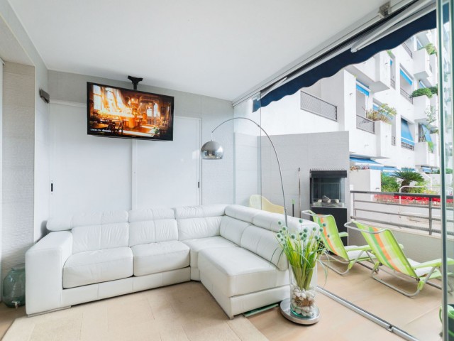 2 Bedrooms Apartment in Puerto Banús