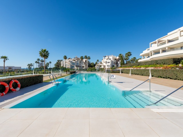 3 Bedrooms Apartment in Estepona