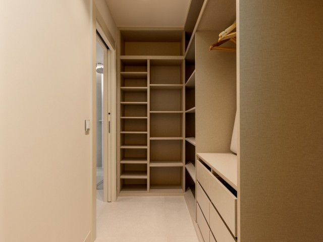 3 Bedrooms Apartment in Estepona