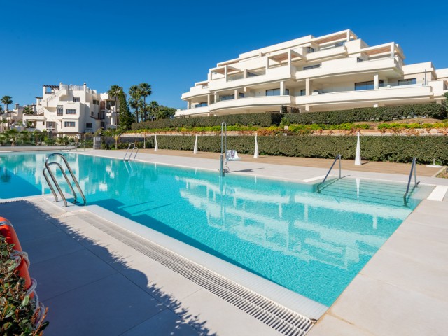 3 Bedrooms Apartment in Estepona