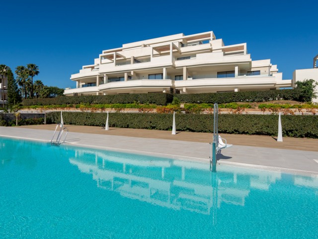 3 Bedrooms Apartment in Estepona