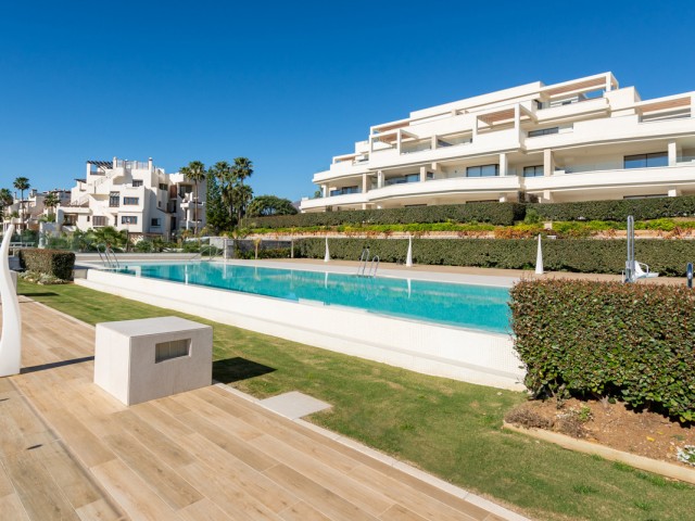 3 Bedrooms Apartment in Estepona