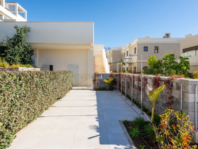 3 Bedrooms Apartment in Estepona