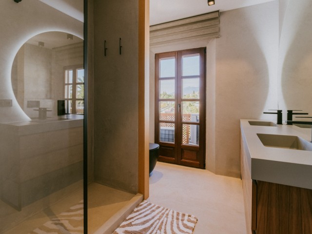 3 Slaapkamer Rijtjeshuis in The Golden Mile