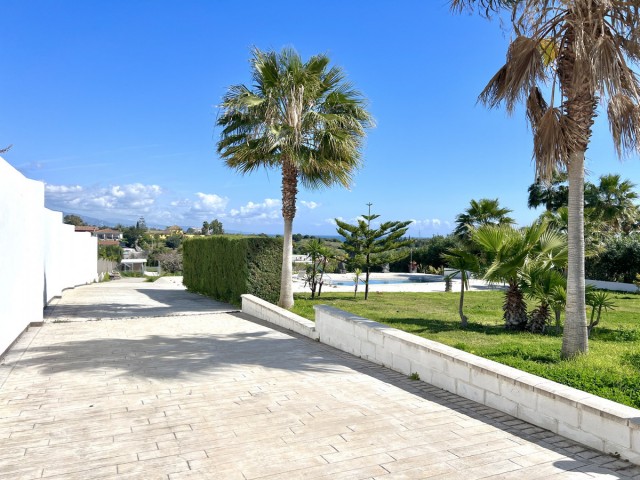 3 Bedrooms Villa in Estepona