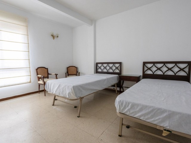 4 Bedrooms Apartment in Marbella