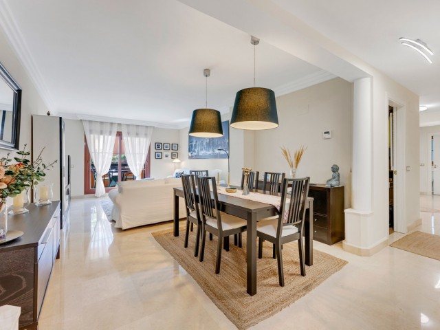 Appartement avec 3 Chambres  à Benahavís